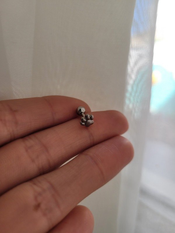 Producto - Piercing hélix huellita AQ