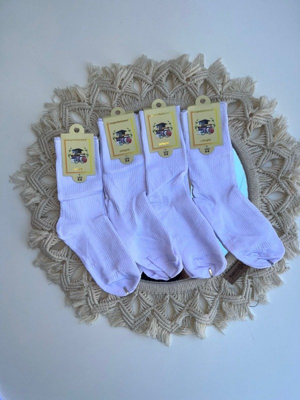 Producto - Media Colegial Blanca - COD 1104