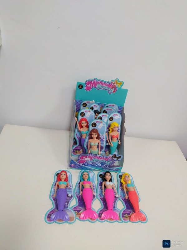 Producto - Sirena a cuerda mueve aleta