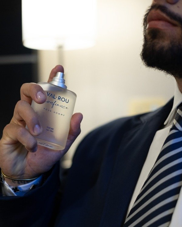 Producto - CONFIANCE POUR HOMME 100cc - 6