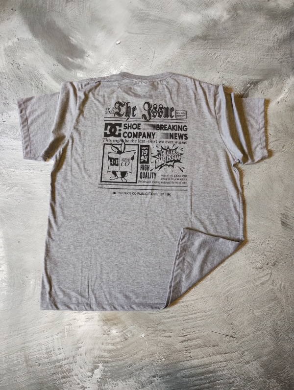 Producto - Remera DC Shoes - News Gris