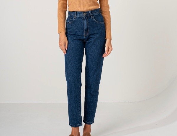 Producto - Jean Mom azul clásico