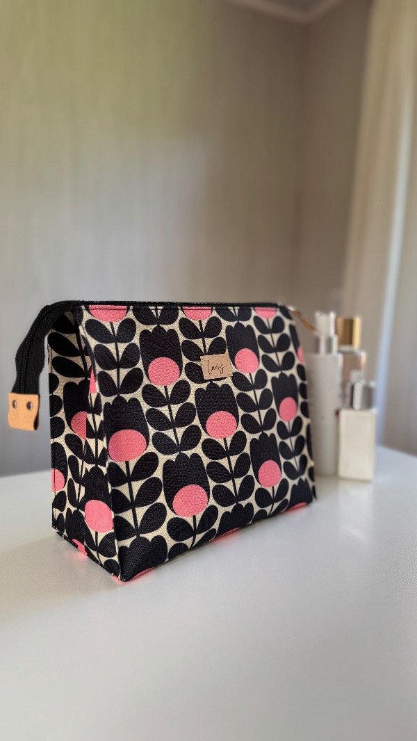 Producto - Neceser Monograma Negro