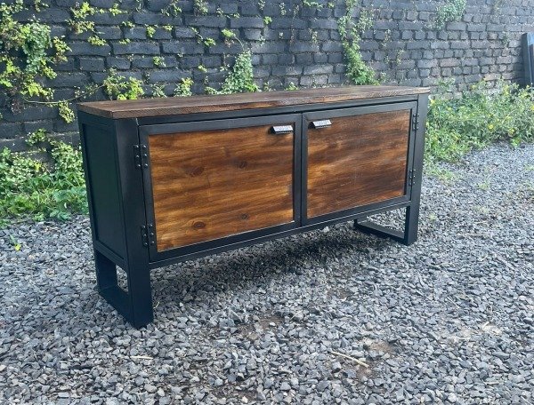 Producto - Rack TV con puertas