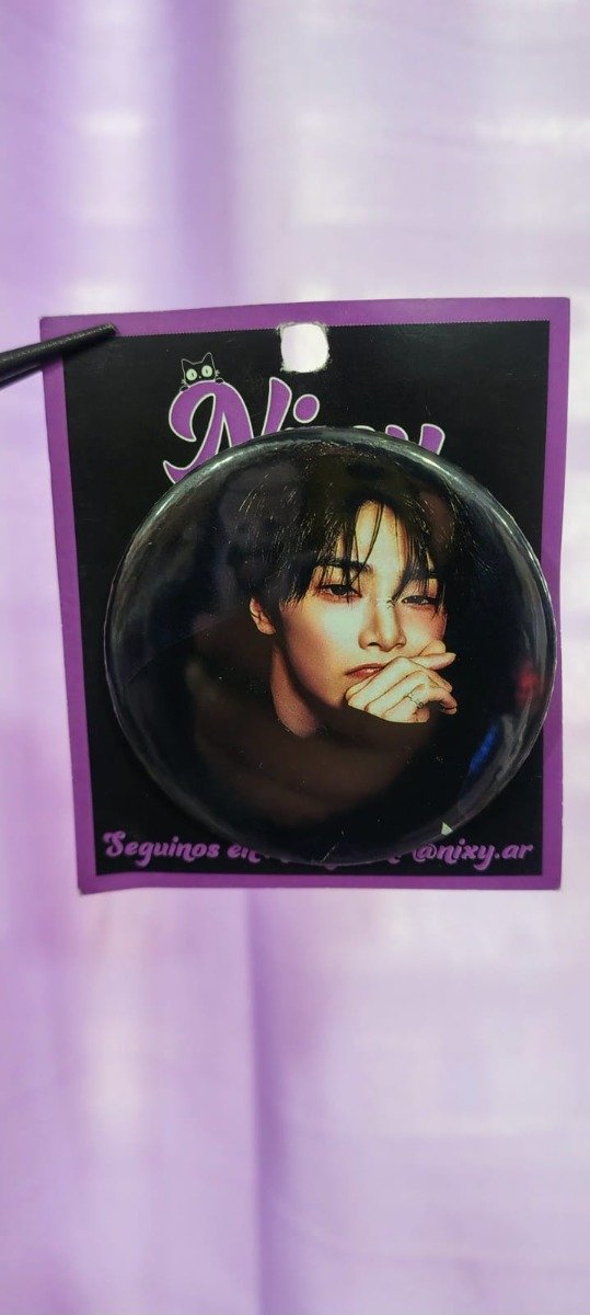 Producto - Pin In Stray Kids