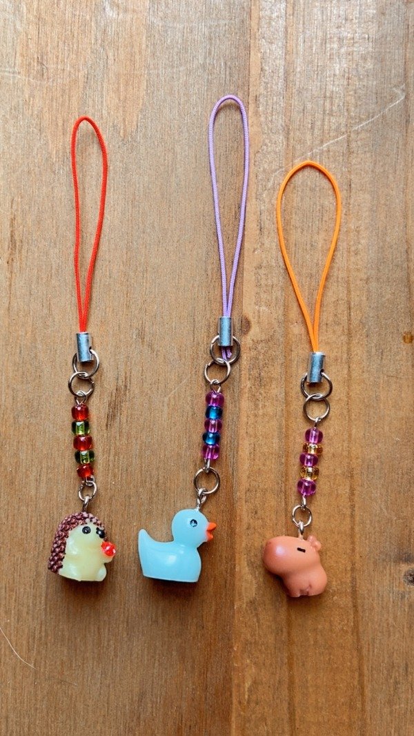 Producto - Charmes para celular by Ros Loch