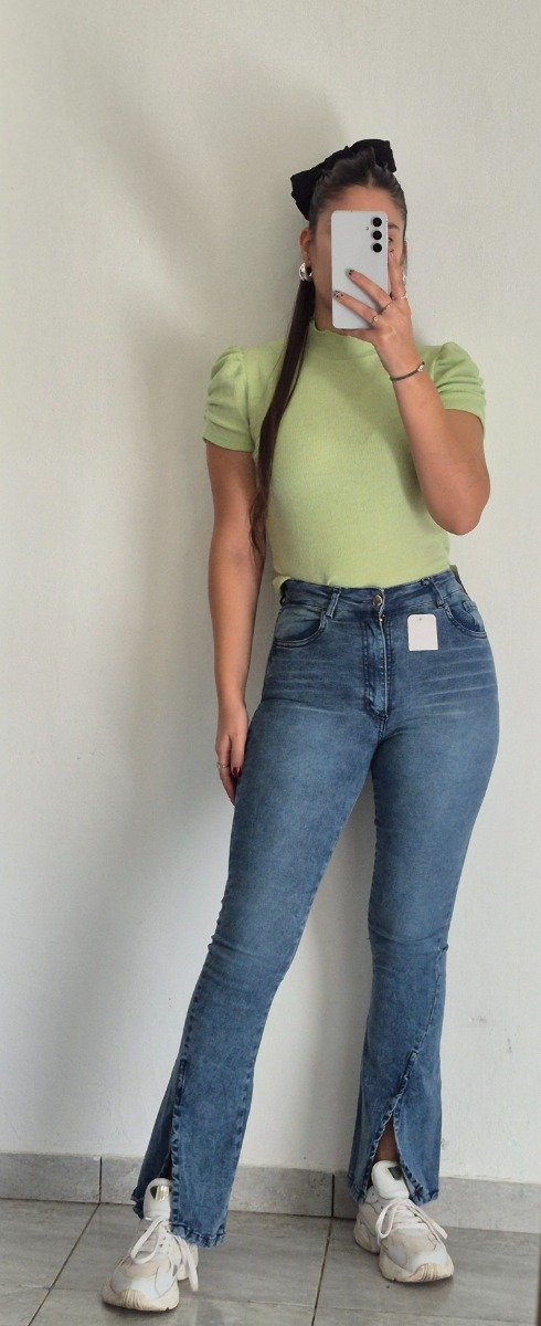 Producto - Remera malu