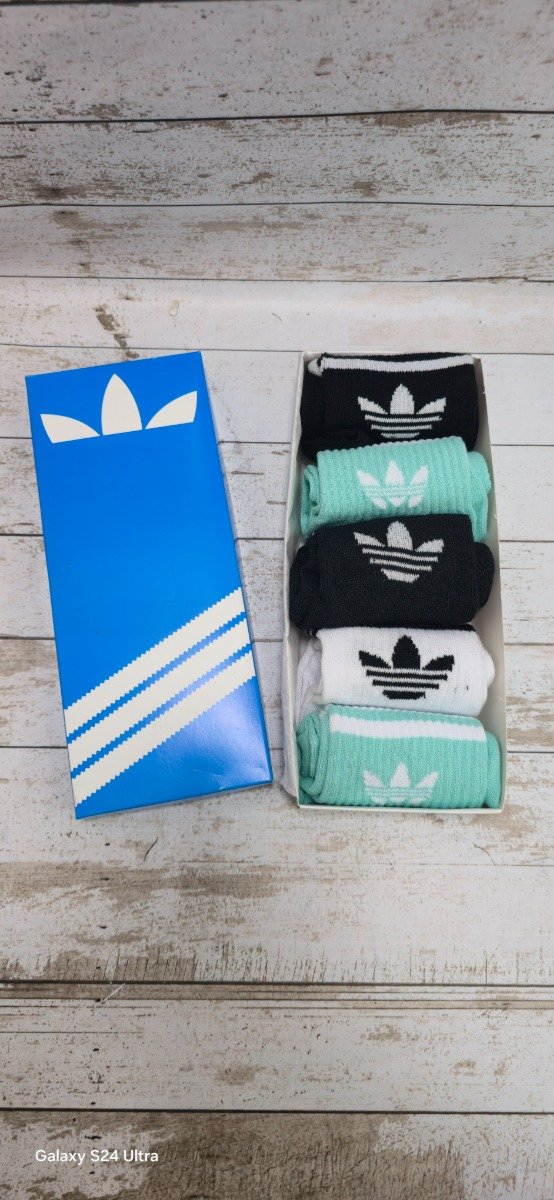 Producto - Caja de 5 pares de medias adidas modelo 1