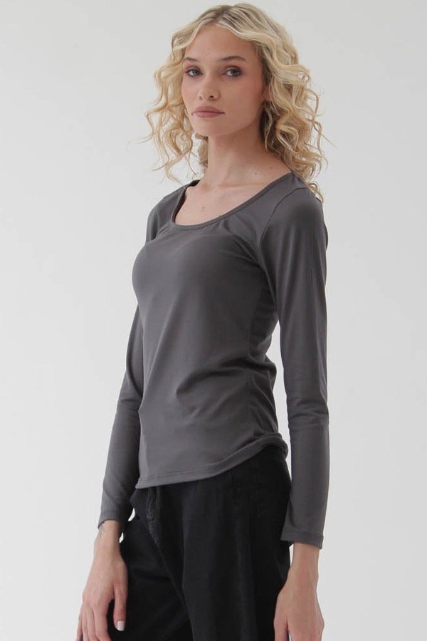 Producto - Remera básica Carolina Gris tipo