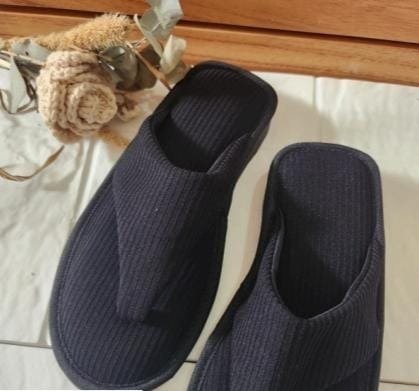 Producto - Pantuojota Olivia Negra