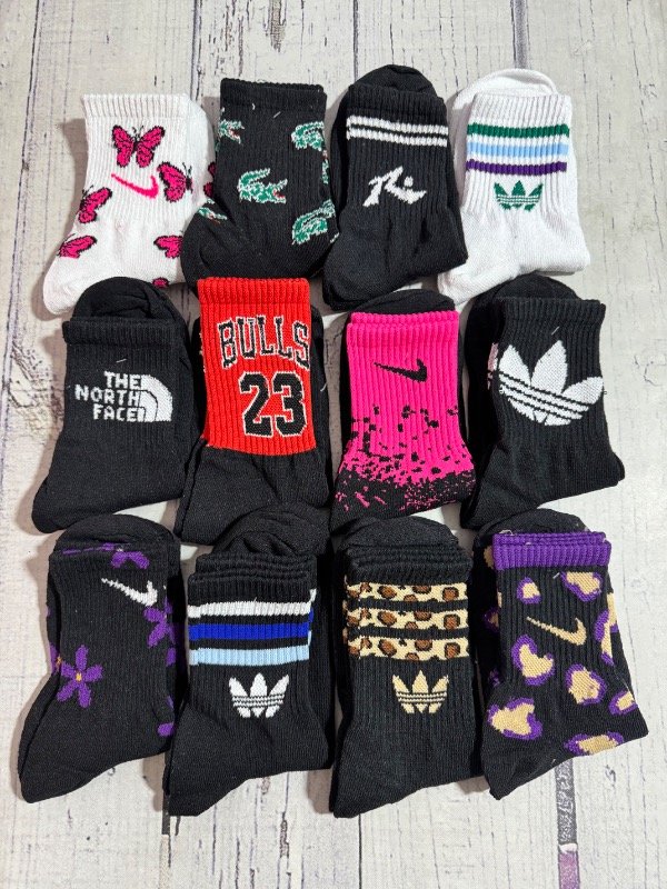 Producto - Deportivas Surtidas x12