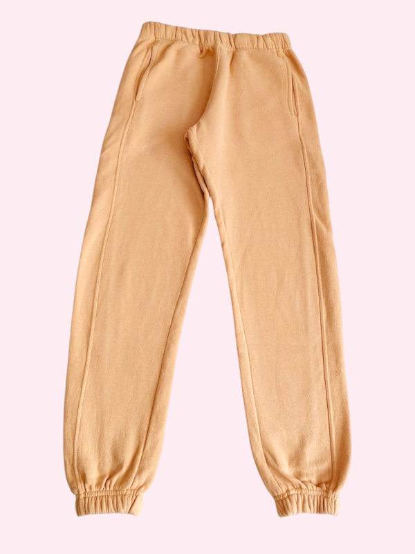 Producto - Jogging frizado con puño color mostaza Advanced 12 años