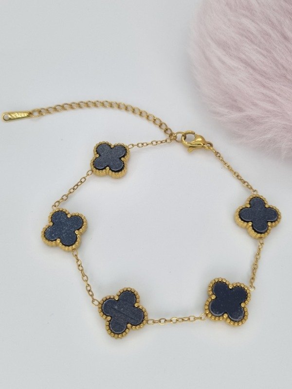 Producto - Pulsera acero dorado dijes trébol van cleef