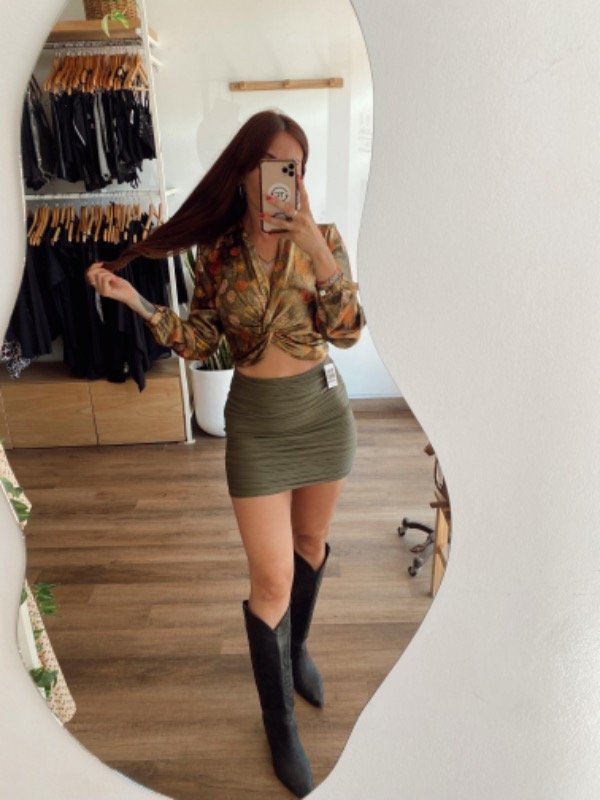 Producto - Pollera verde oliva Amisu talle S/M