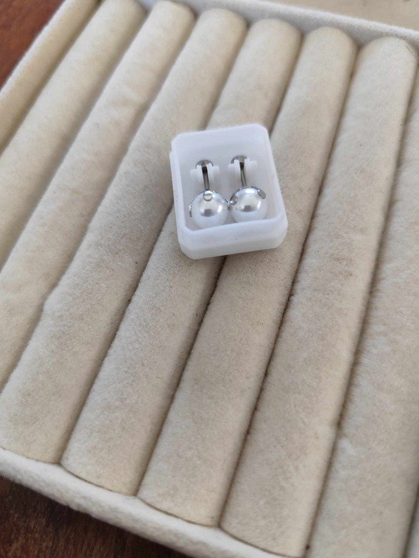 Producto - Aros abridor perla con engarce. Tamaño L. Acero quirúrgico.