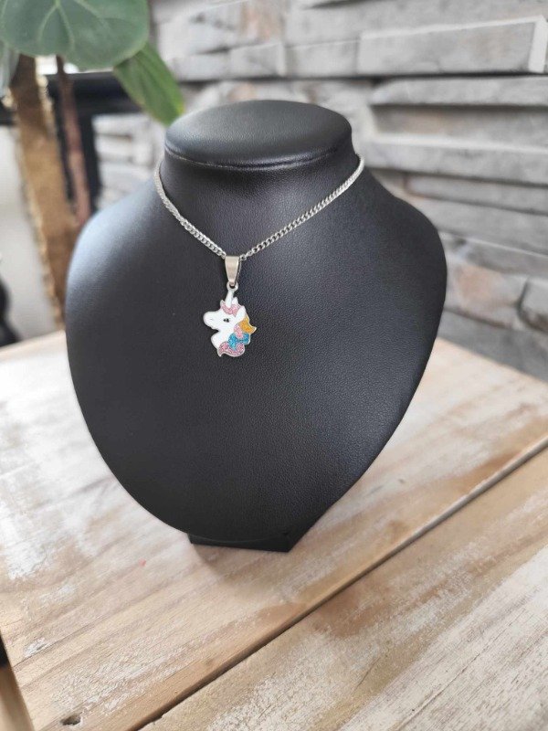 Producto - Collar unicornio. Acero quirúrgico.