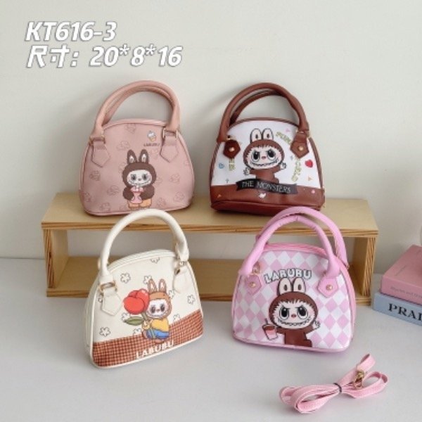 Producto - CARTERA CUERO LABUBU CON TIRA