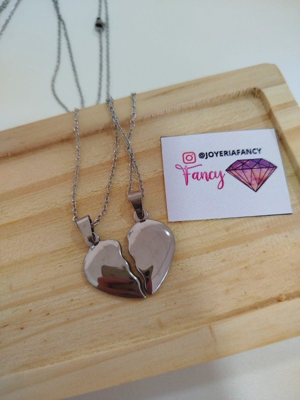 Producto - Collares corazon partido (par)
