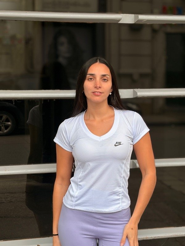 Producto - Remera Nike Dama - 2