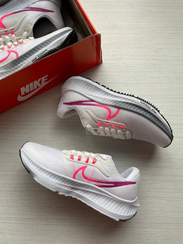 Producto - Nike Zoom Rosa