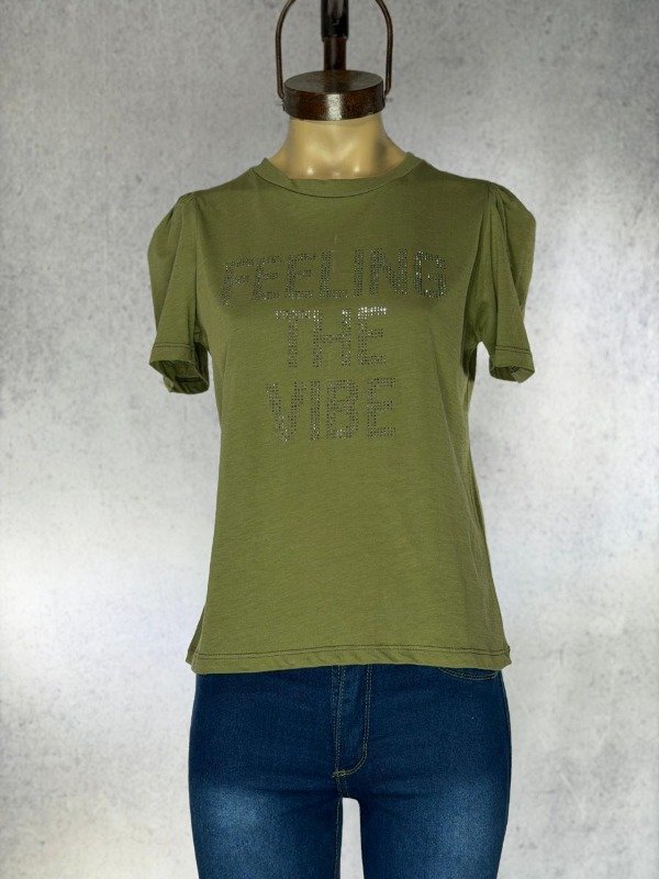 Producto - REMERA FEELING VERDE ST MARIE ALGODON STRASS
