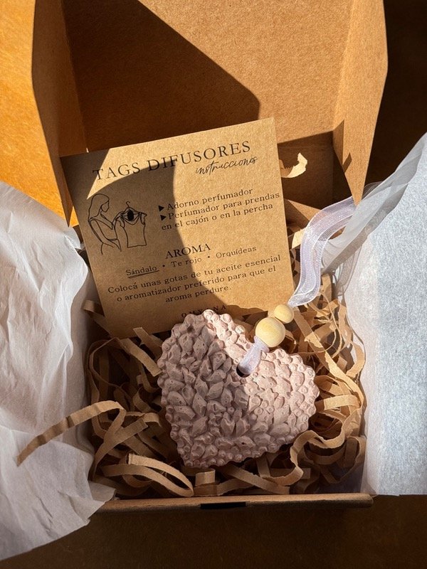Producto - Tag difusor - corazón labrado