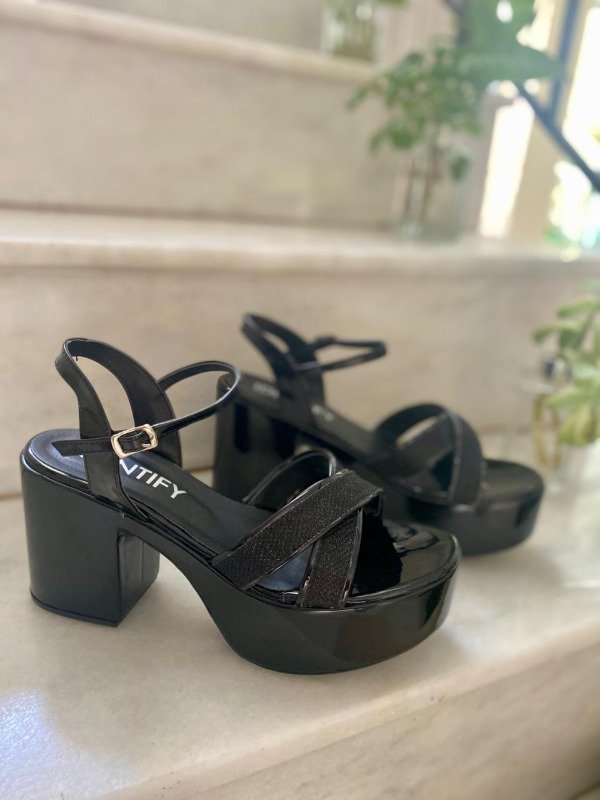 Producto - SANDALIA CRUZADA  ART 500