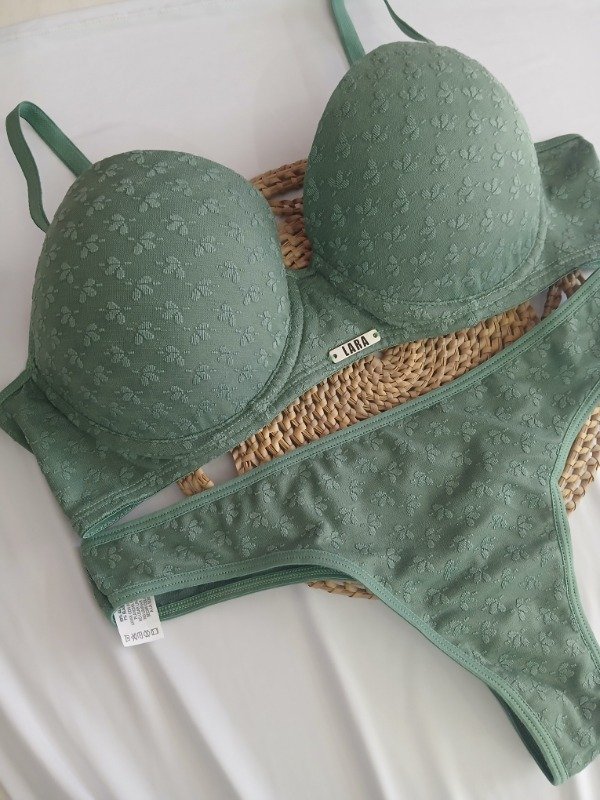 Producto - Conjunto armado labrado verde T.100