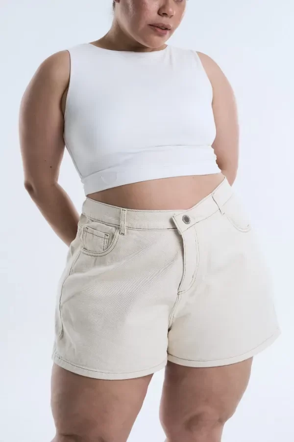 Producto - SHORT BEIGE - rígido