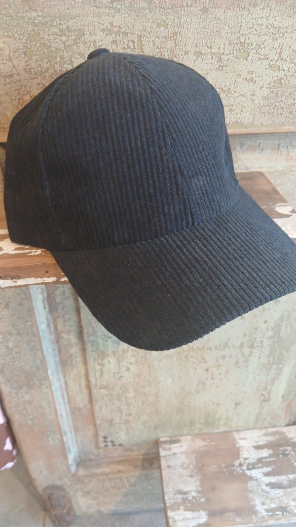 Producto - Gorra de corderoy