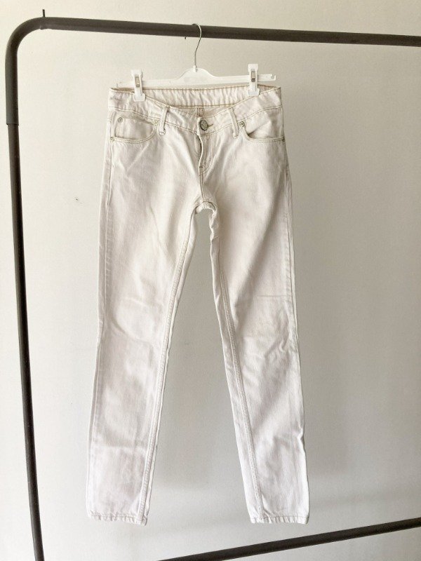 Jean Levi's blanco