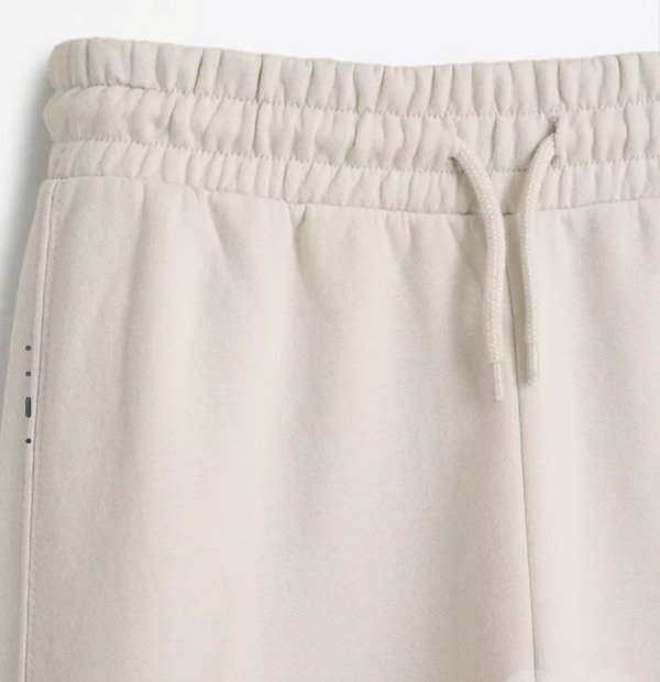 Pantalon con friza Lefties talle 13/14 manteca