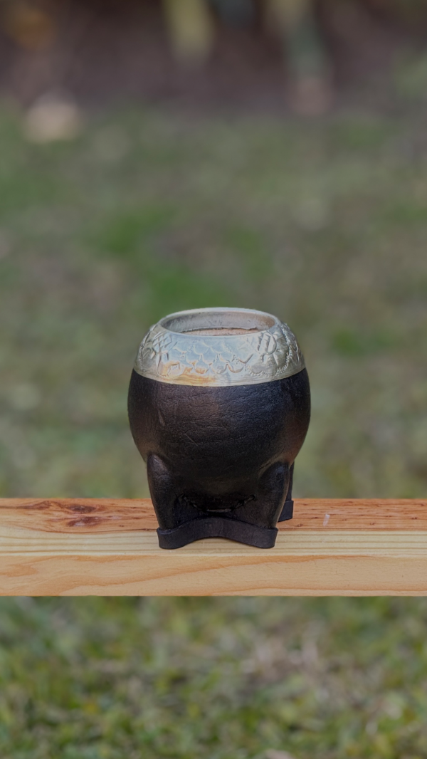 Producto - MATE TORPEDO NEGRO CINCELADO CHICO