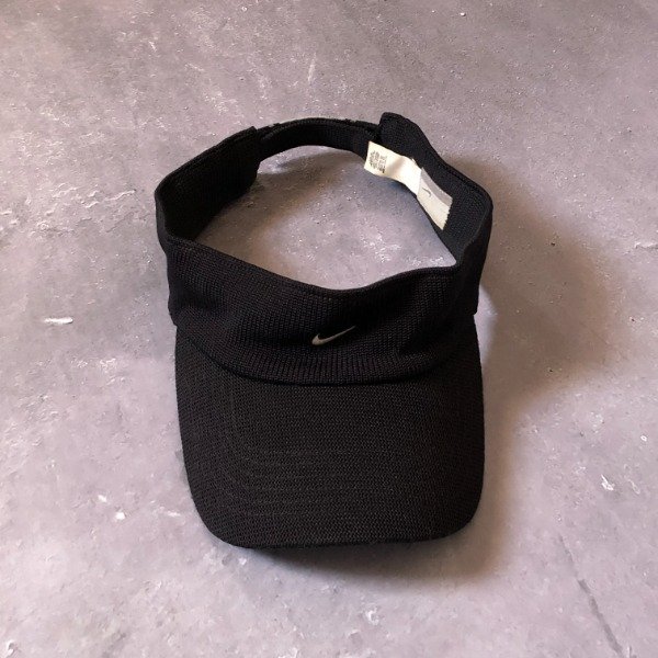 Producto - VISOR CAP NIKE 00's