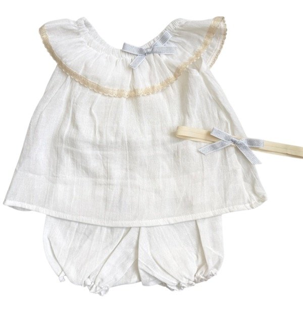 Producto - Conjunto de gaza blanco. - 0