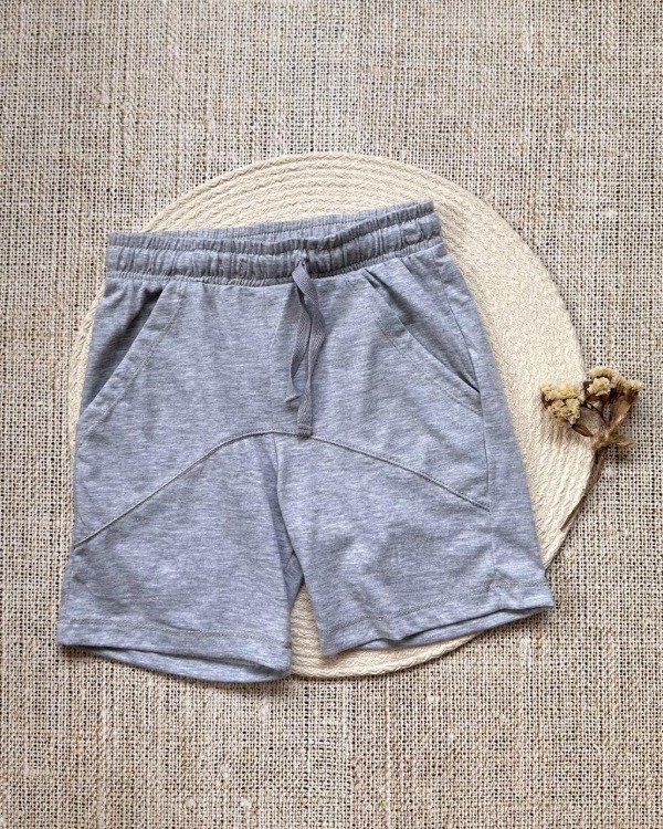 Producto - BERMUDA CON RECORTE