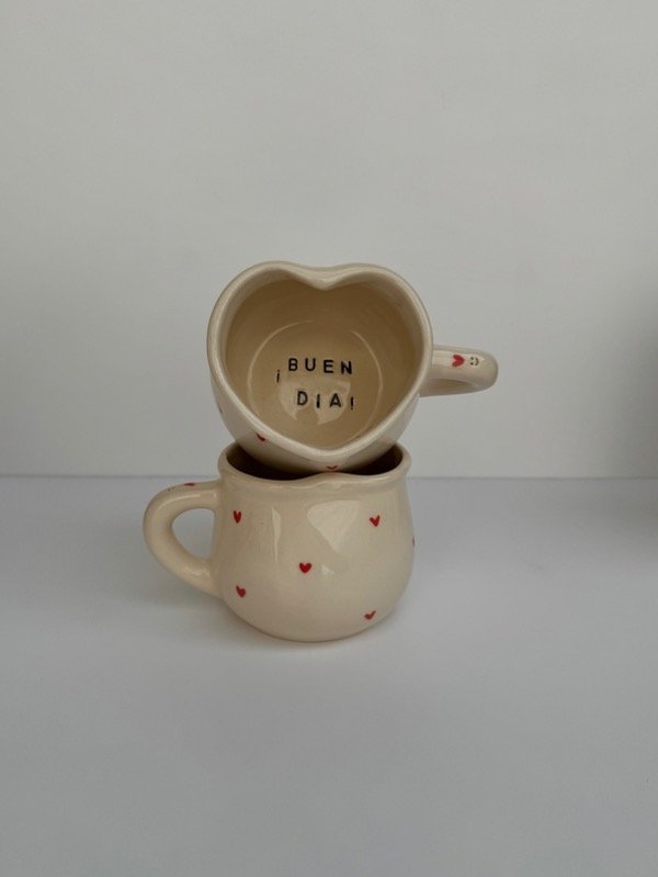 Producto - Tacita corazones rojos
