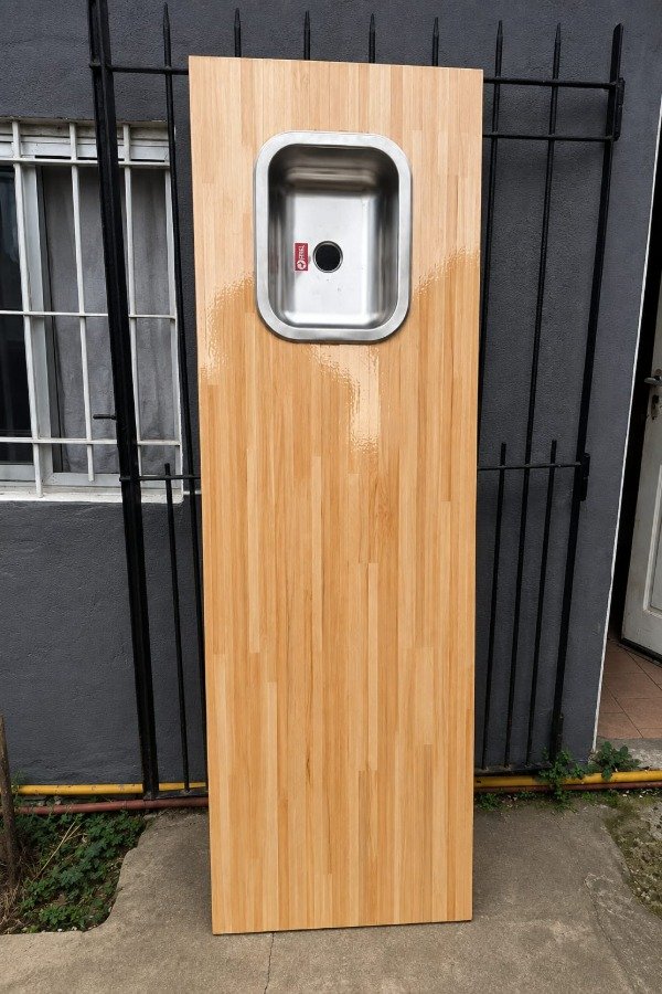 Producto - Mesada de eucalipto 180x60x3cm