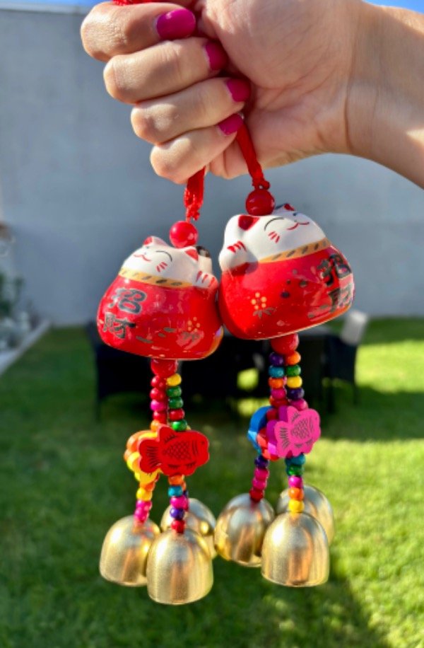 Producto - Colgante Gato de la Fortuna con campanas 25 cm