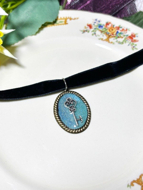 Producto - Choker Llave Celeste II