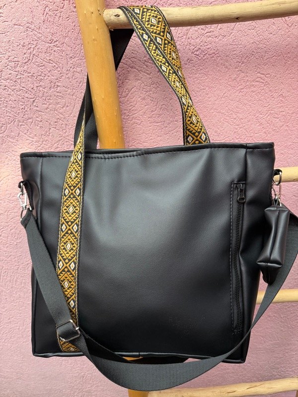 Producto - Cartera MÍA  Correa tejida