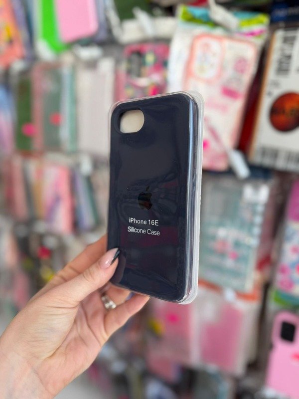 Producto - Silicone case Iphone 16e azul midnight