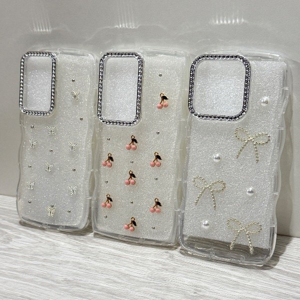 Producto - FUNDA STRASS CHARMS