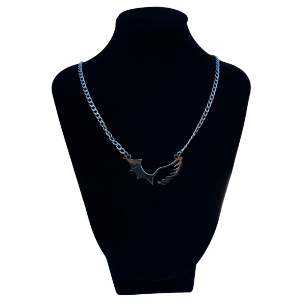 Producto - COLLAR DUKI ALAS ANGEL Y DIABLO