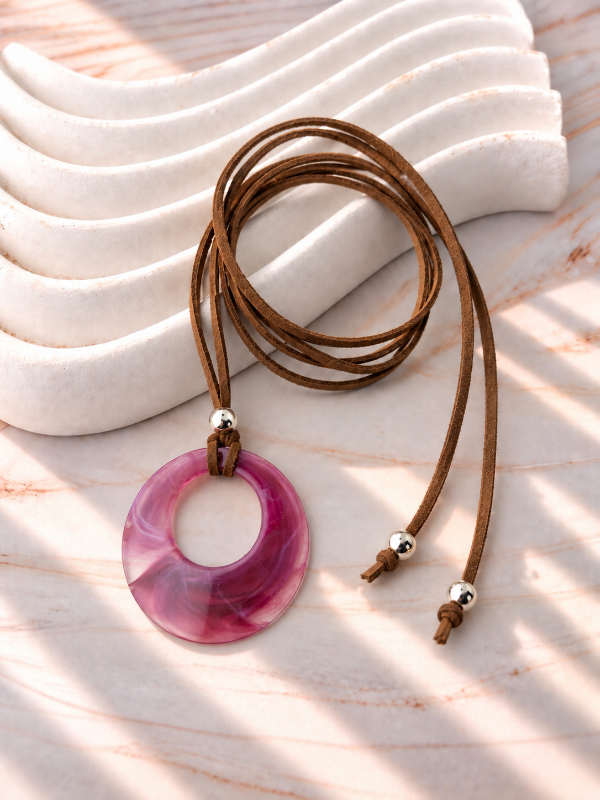 Producto - CHOCKER DE GAMUZA ARENA DIJE MARMOLADO 3043 - 1