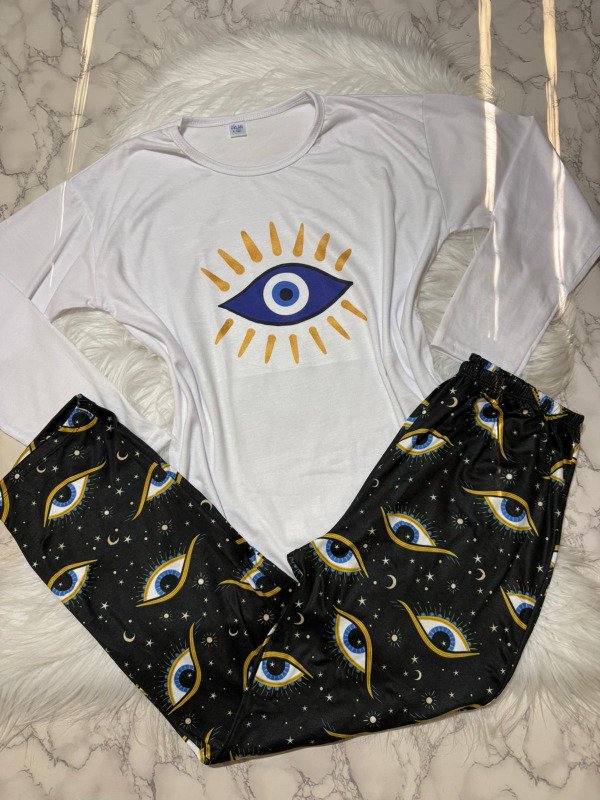 Producto - Pijama animado modal soft pantalón y remera manga larga - Ojo