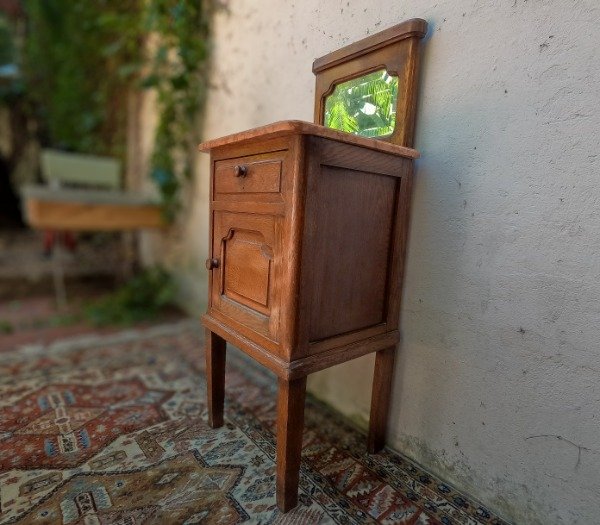 Producto - Mesa de Luz Antigua de Roble con Mármol Rosado y Espejo Original