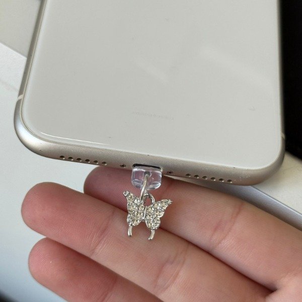 Producto - Cubre pin de carga mariposa strass