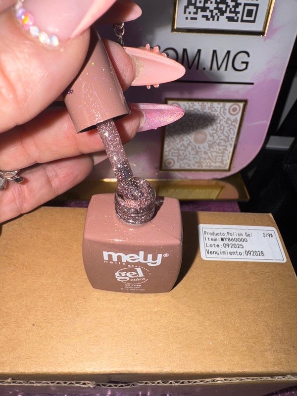 Producto - Esmalte mely 079 de brillo
