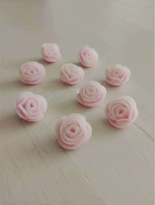 Producto - Prendedor Resina Rosa Rosa 2 cm